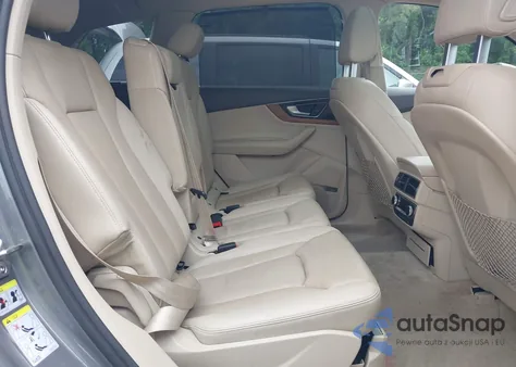2017 Audi Q7 Prestige z USA, uszkodzony, nr VIN WA1VAAF74HD050847